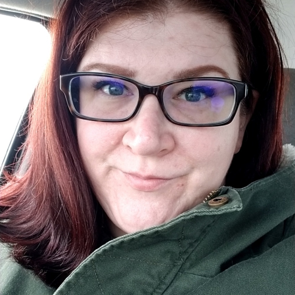 Meet your Posher, Desiree